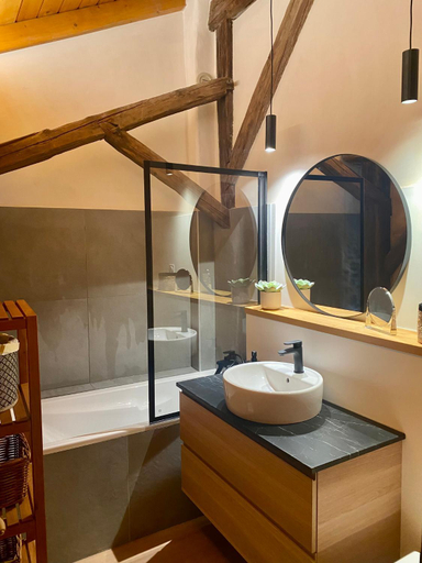 Bathroom 3, Chalet Fr Gilkens Arc 1600, Savoie