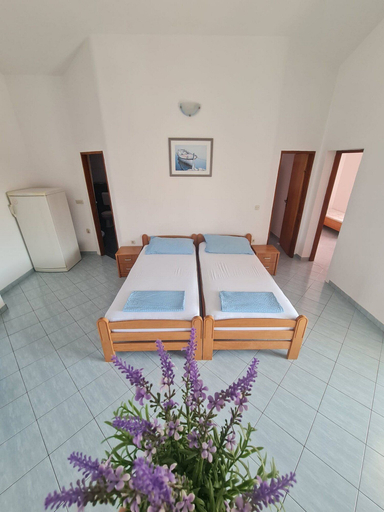 Bedroom 3, Apartments Robi, Vir