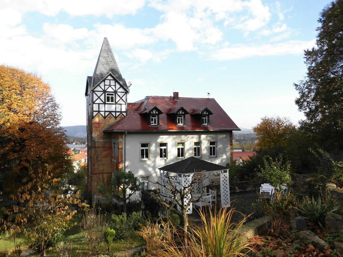Primary image