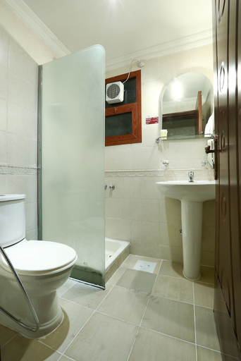 Bathroom 4, La Villa Suites Hotel, Doha