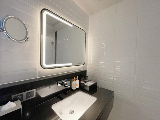 Bathroom 5