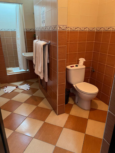 Bathroom 5