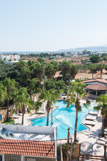 Others 4, Oasis Studios, Crete