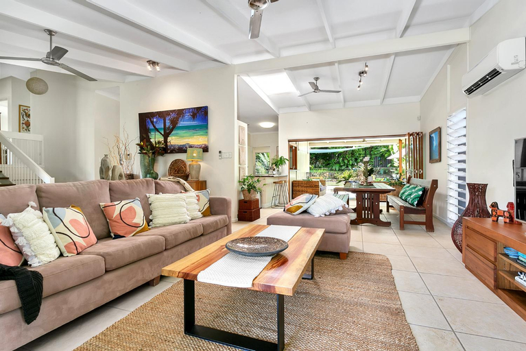 Others 5, Vista Hillview Family Villa, Cairns