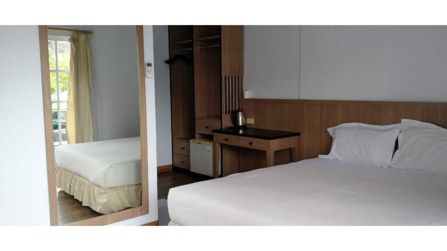 Bedroom 2, Hotel Purnama Lenggang, East Belitung