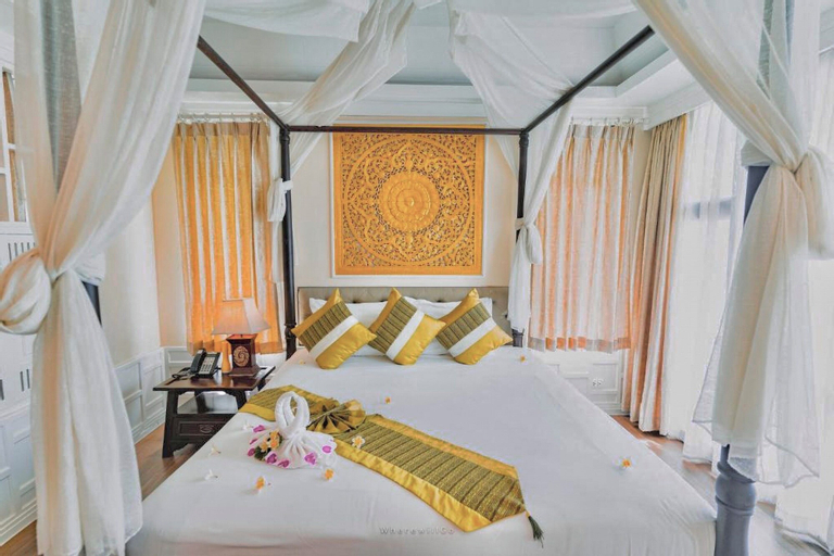 Bedroom 8