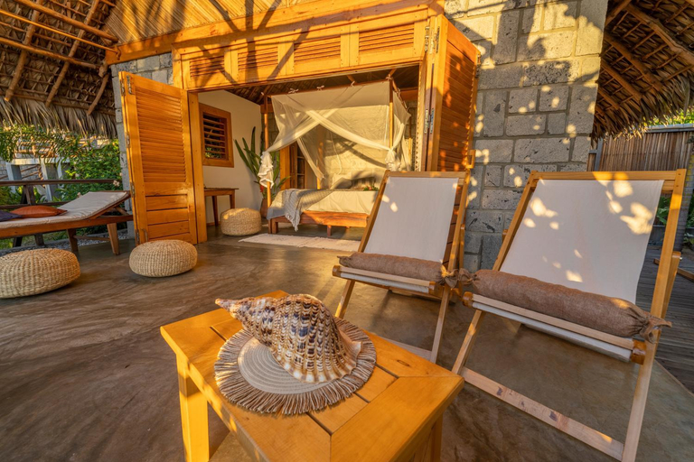 Facilities 2, Komba Cabana, Diana