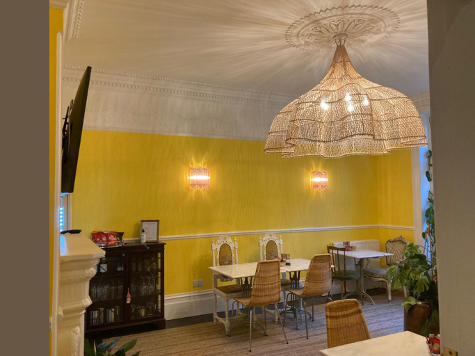Food & Drinks, 15 Grosvenor, East Sussex