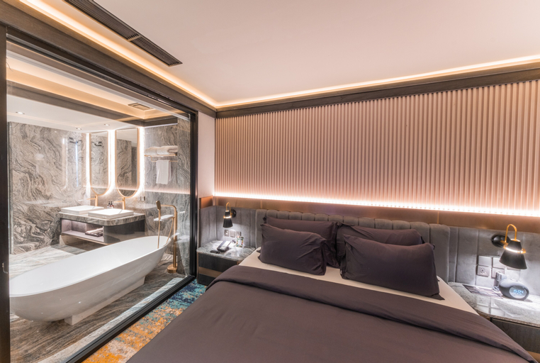 Bedroom 12