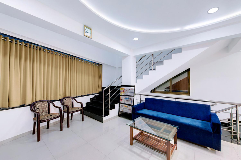 Public Area 2, Hotel Shital Inn, Ahmadabad