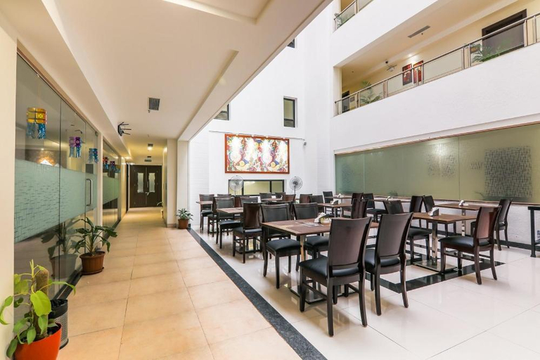 Food & Drinks 5, Magnus Square Business Hotel, Pune