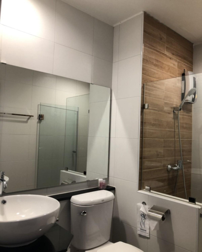 Bathroom, Pak Ping Rim Khong Bed and Breakfast, Chiang Saen