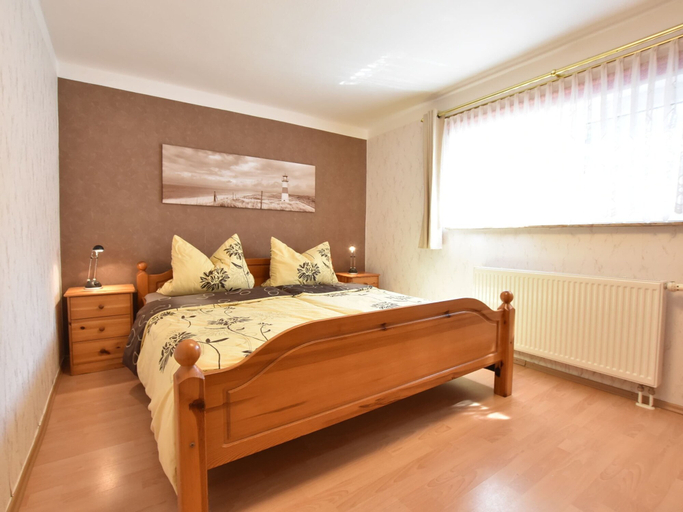 Bedroom 2, Schones Appartement am Meer in Rerik, Rostock