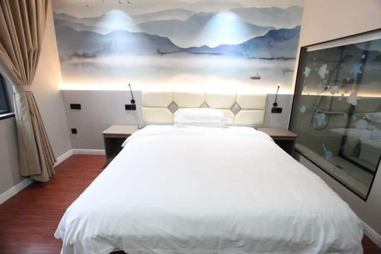Bedroom 4, Longshangong Hotel, Anqing