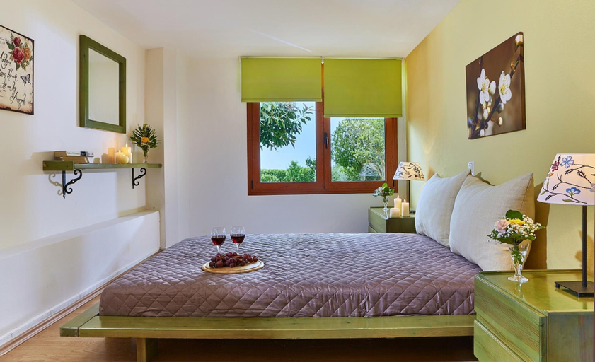 Bedroom 3, Bright Family Apartment With Shared Pool RU, Crete