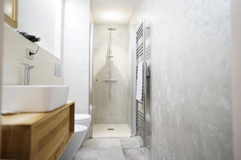 Bathroom 2, Gallurasuite, Olbia-Tempio