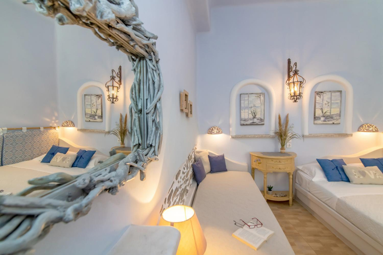 Others 3, Madalena's Family Rooms, South Aegean