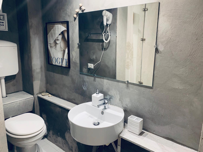 Bathroom 4, Ai Sogni, Venezia