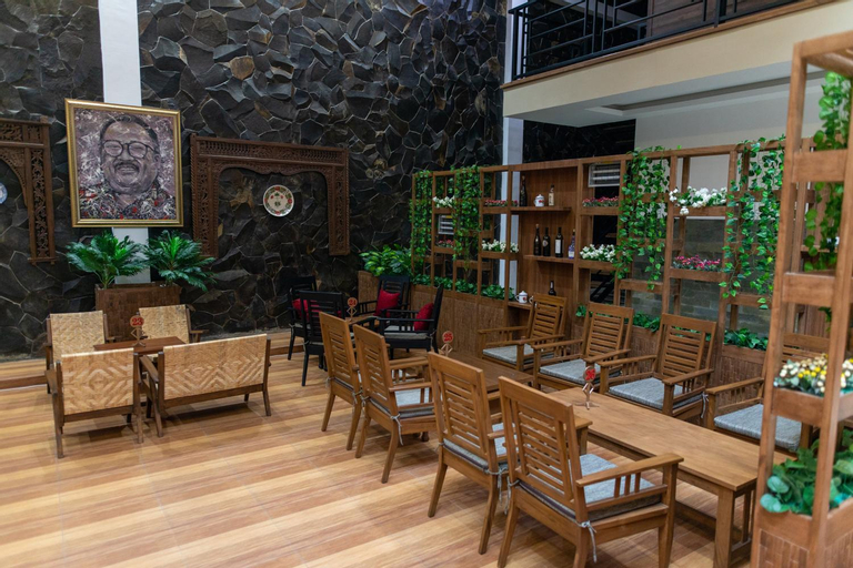 Food & Drinks 3, Baratha Hotel & Resto, Bondowoso