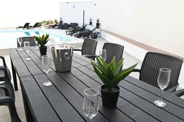 Food & Drinks 5, Dubrovnik Panorama Luxury Villa, Dubrovnik