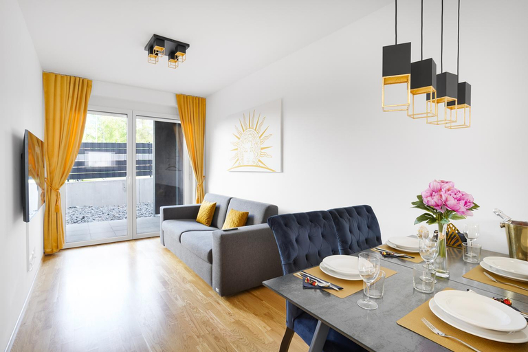 Dining Room 6