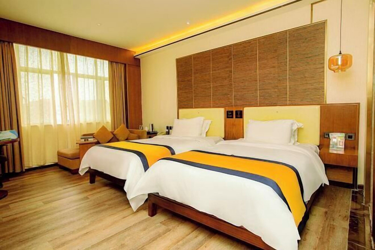 Bedroom 3, Wanning Kailunle Business Hotel (City Center), Hainan