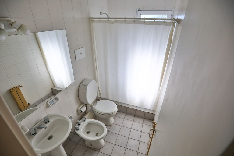 Bathroom 4, Hotel Bariloche By Tierra Gaucha, Bariloche
