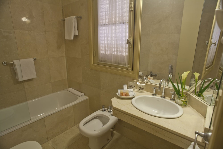 Bathroom 4, 562 Nogaro, Distrito Federal