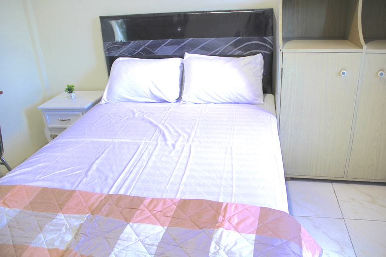 Bedroom 1, Chrimmy's House, Manado