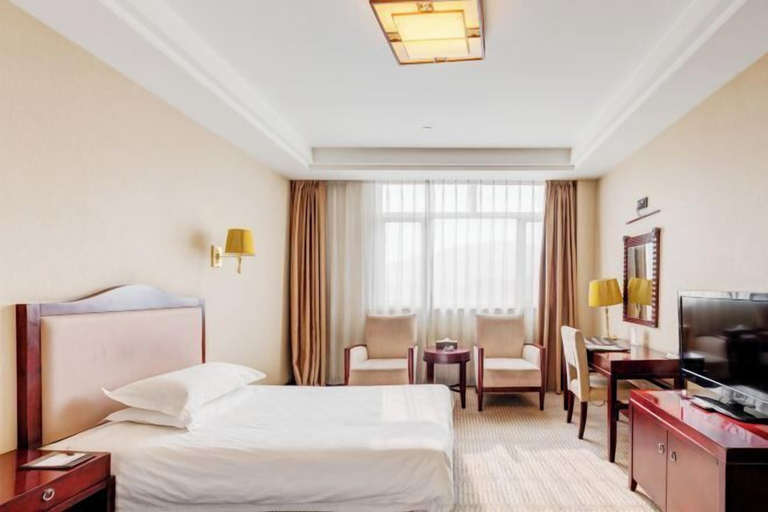 Bedroom 3, Zouping Hotel, Zibo