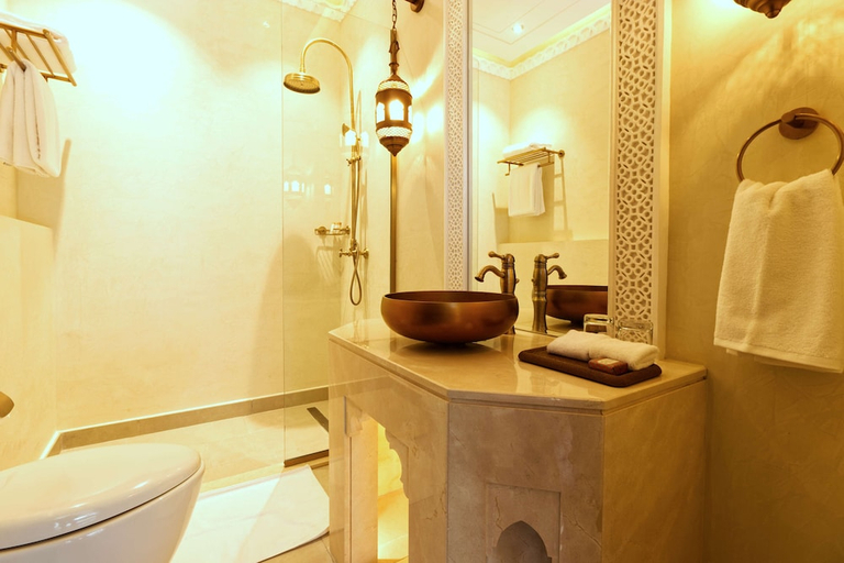 Bathroom 4, Al Badayer Retreat