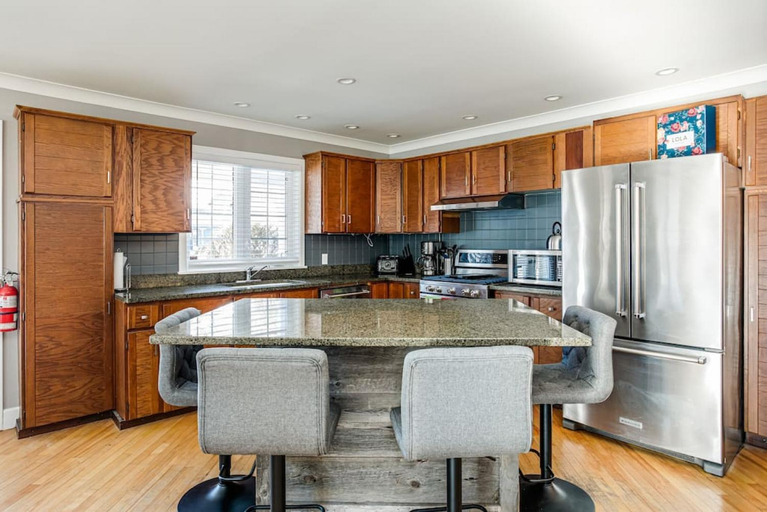Dining Room 14