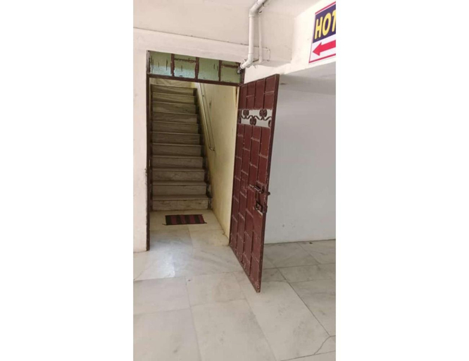 Others 5, Hotel Roshni, Vadodara, Vadodara