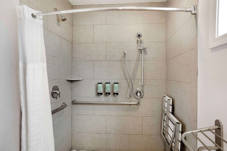 Bathroom 4, Best Western Inn, Merced