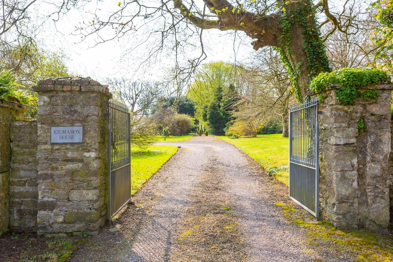 Others 4, Kilmahon House, P25A973