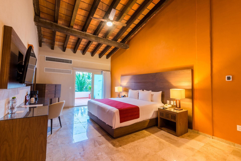 Bedroom 5, Crown Paradise Club Puerto Vallarta All Inclusive, Puerto Vallarta