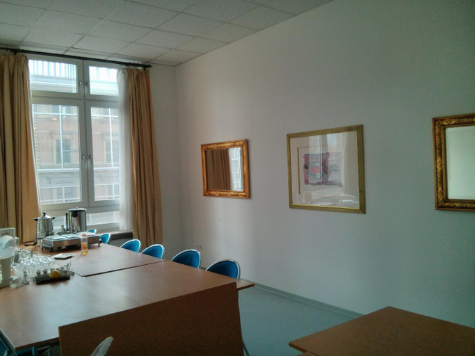 Others 4, Willy Hotel Frankfurt, Frankfurt am Main