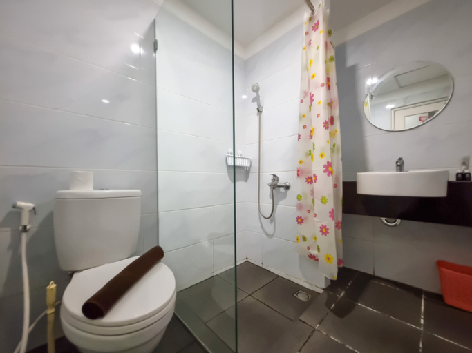 Bedroom 4, Best Place and Cozy Studio at Altuz Seturan Yogyakarta Apartment By Travelio, Sleman
