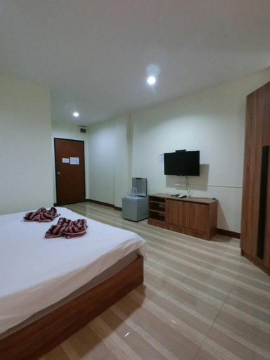 Bedroom 28