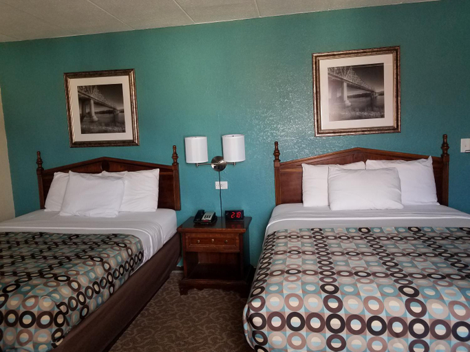 Bedroom 3, Red Carpet Inn Rochester, Olmsted