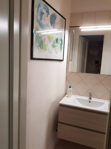 Bathroom, La grotta nel borgo, Grosseto