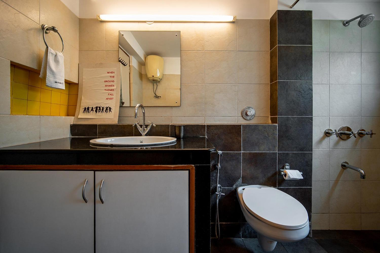Bathroom 2, StayVista at Saanu Ki Villa with free Breakfast, North Goa