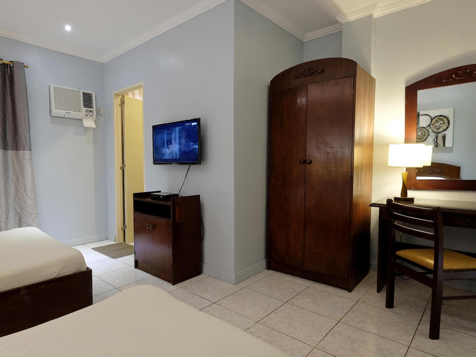Bedroom 6