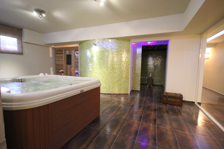 Bathroom 4, Magnolia Resort, Ionian Islands