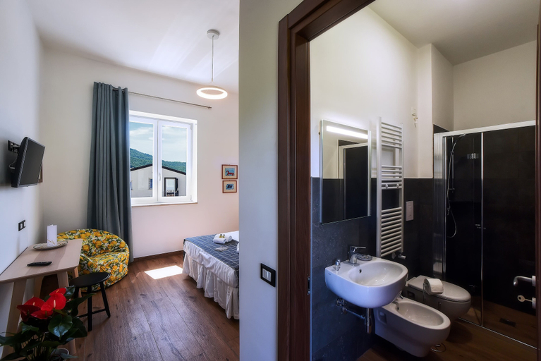 Bathroom 3, Agriturismo Guerritore, Salerno