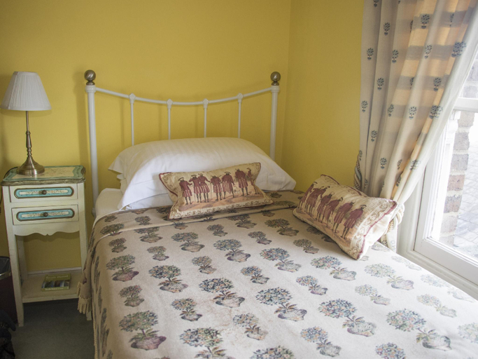 Bedroom 2, Albert & Victoria Guest house, East Sussex