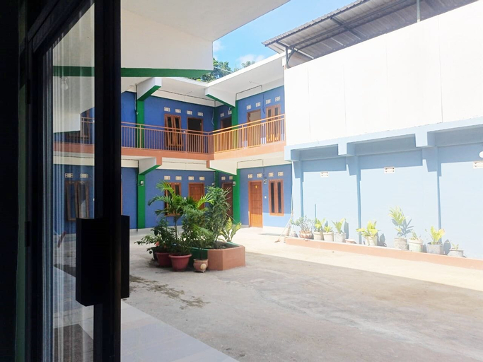 Exterior & Views 2, Tasya Homestay, West Manggarai