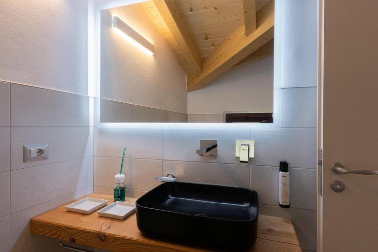 Bathroom 4, Foresteria Lago di Como, Como