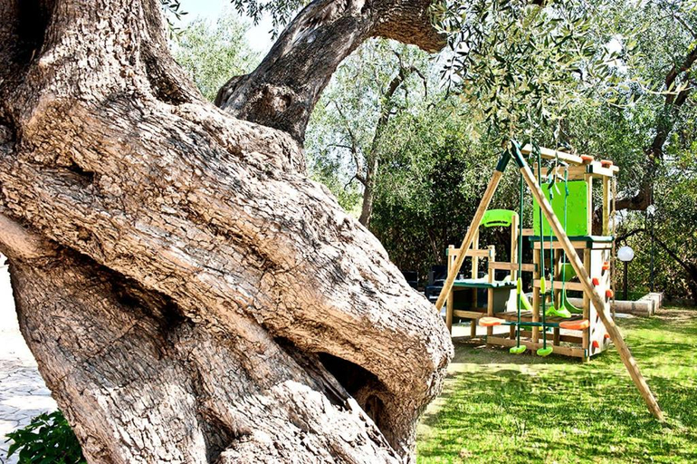 Others 5, Felicity Vieste, Foggia