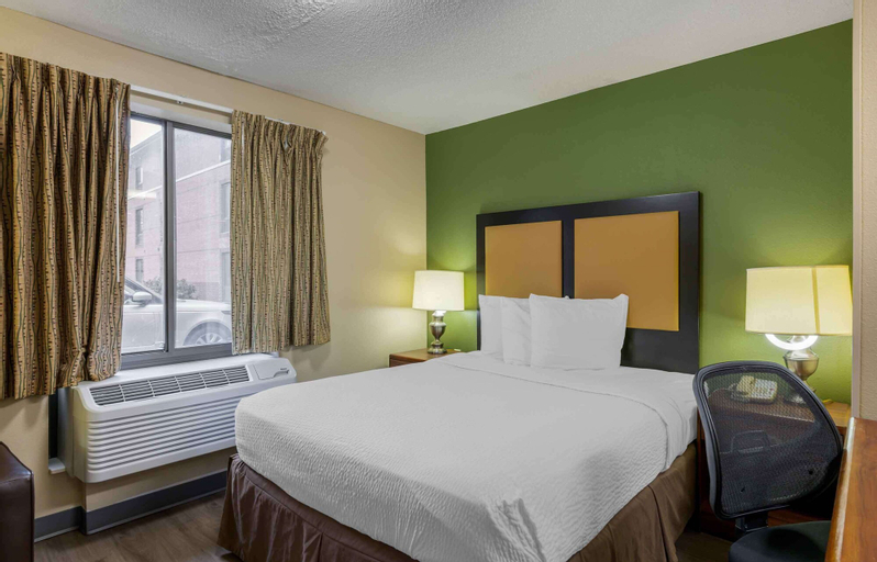 Bedroom 9